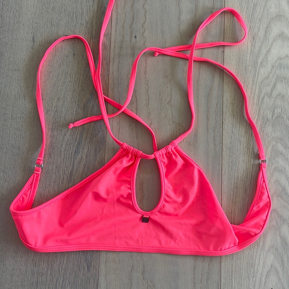 Brand new without tags wicked weasel size large bikini top
